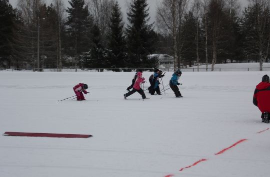 Muksulan vauhdikkaat punaposket