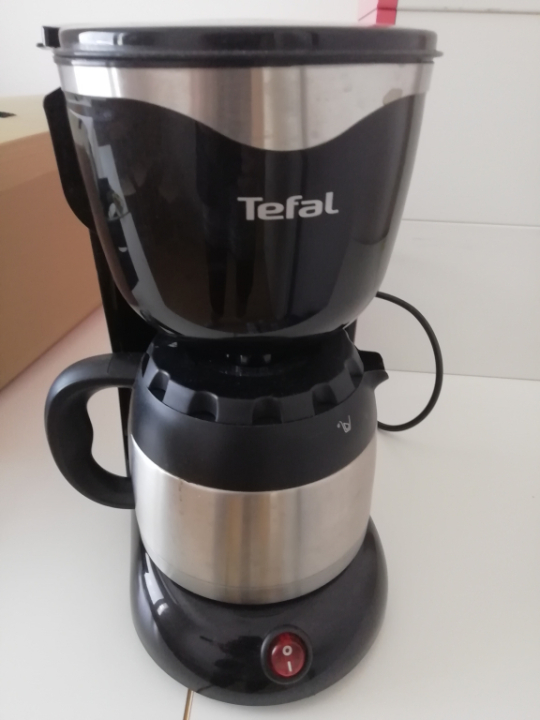 Kahvinkeitin (Tefal termoskeitin)