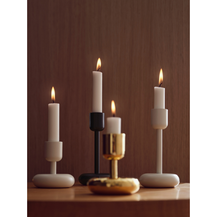 Nappula kynttiläjalka eri väreissä