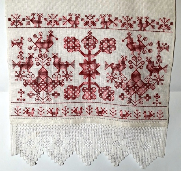 Kauniita käsitöitä