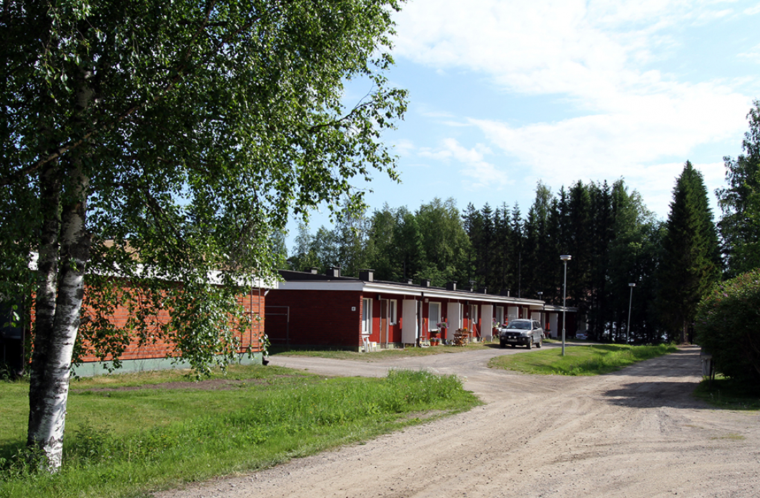 Kyyjärven vanhustentaloyhdistyksen rivitalo