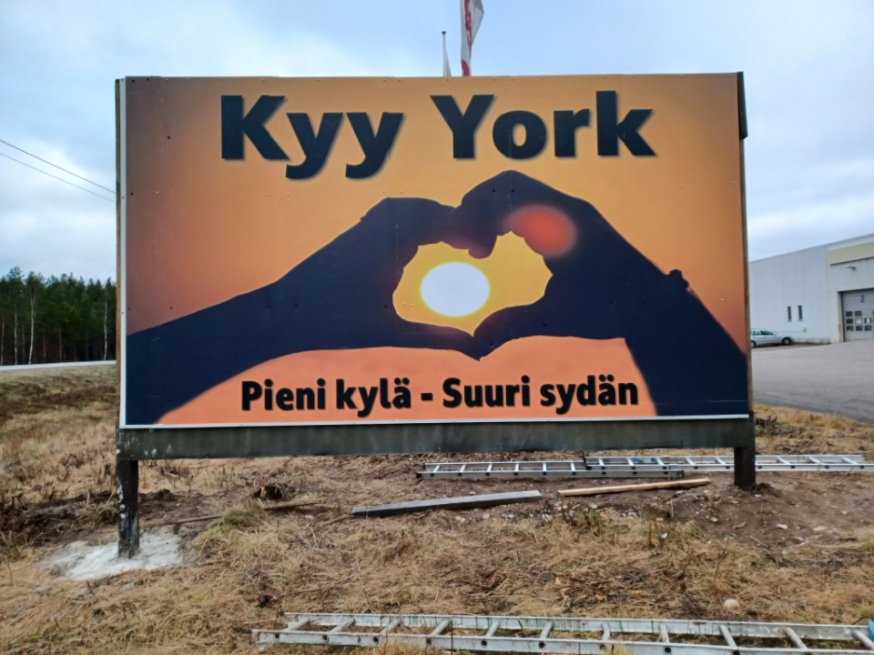 KyyYork mainostaulu