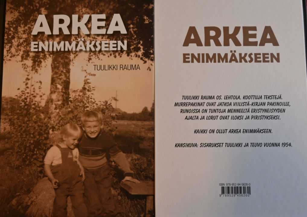 Arkea enimmäkseen kirjan kansi