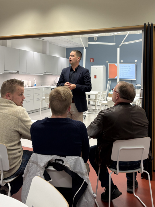 Kimmo Valkeinen Kimmo Valkeinen