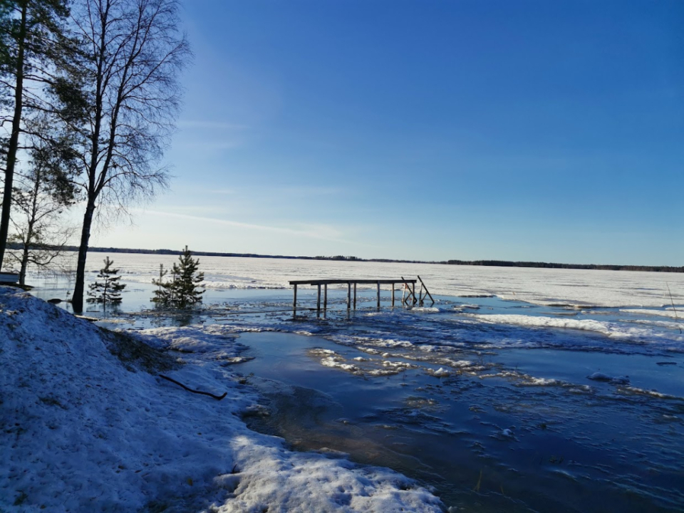 laituri kauempaa