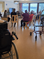 Aistituokioon osallistui Kivirannan asukkaita